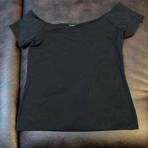Express off the shoulder Tee